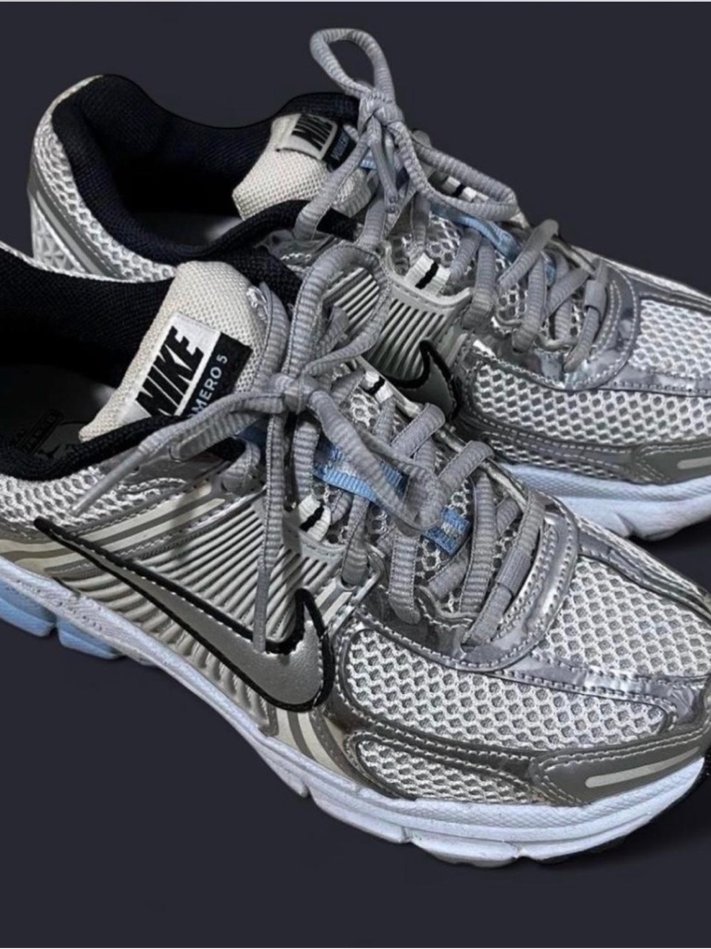 Nike Silver and Black Mesh Running Sneakers